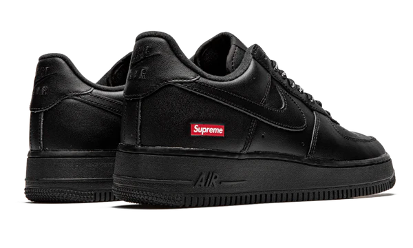 Nike Air Force 1 Low Supreme Black